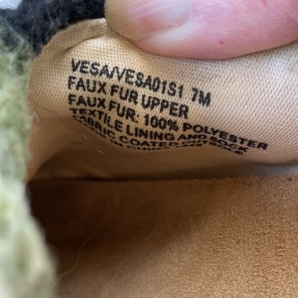 Steve Madden Green and Black Camo Mules - Picture 8 of 10